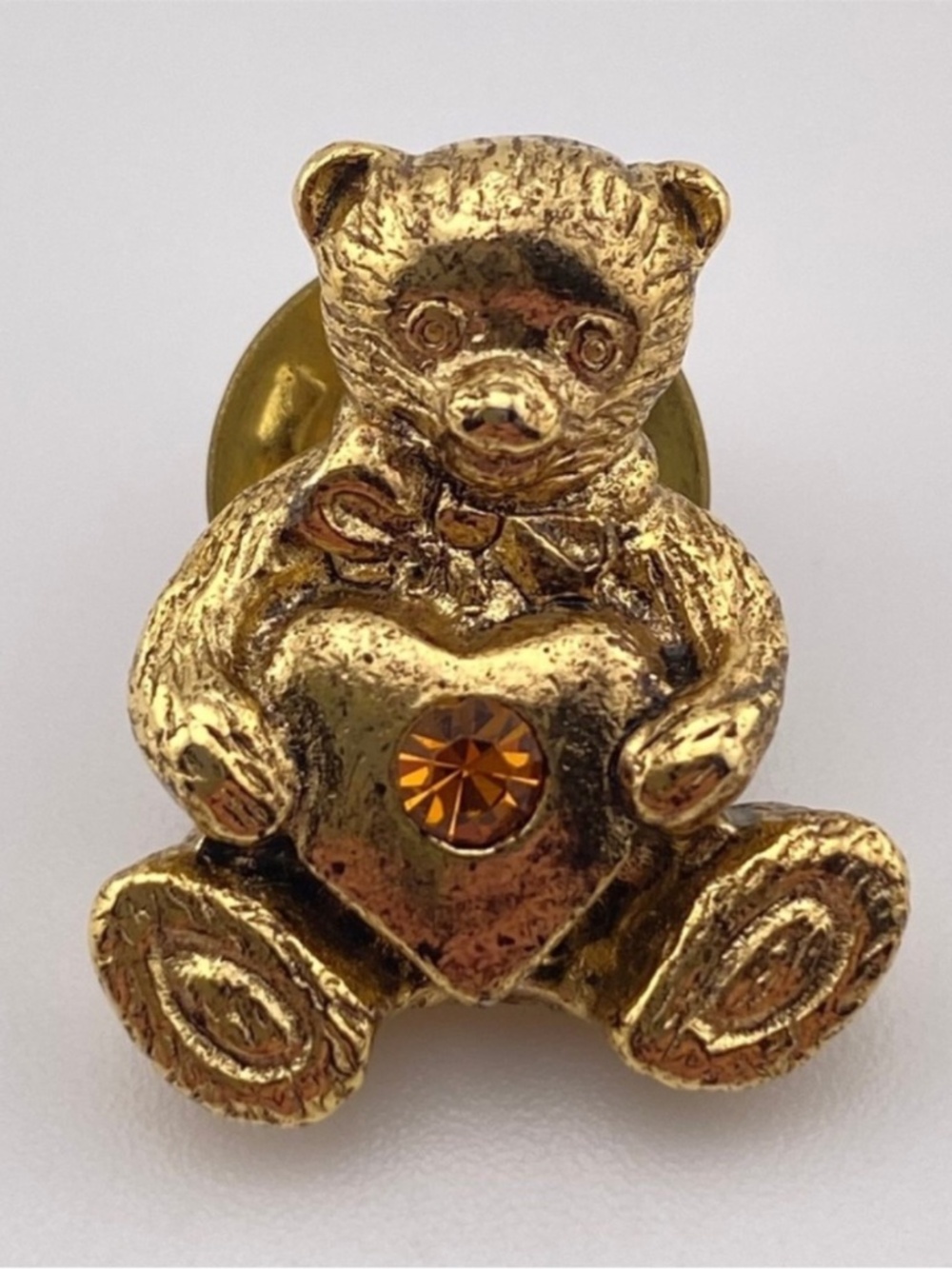 VTG Teddy Bear with Heart Gold Tone Pin